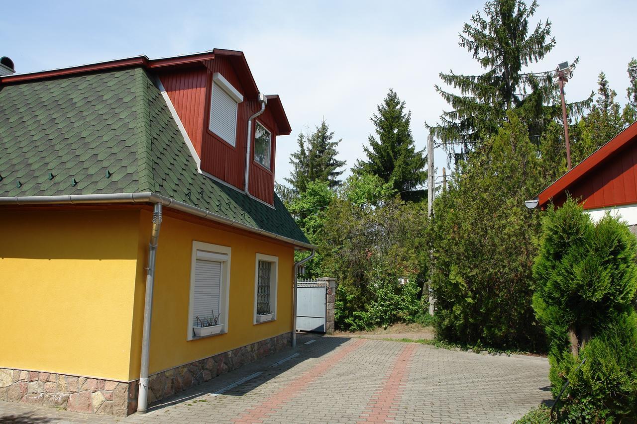 Apartamento Valentína Apartmanház Bogács Exterior foto
